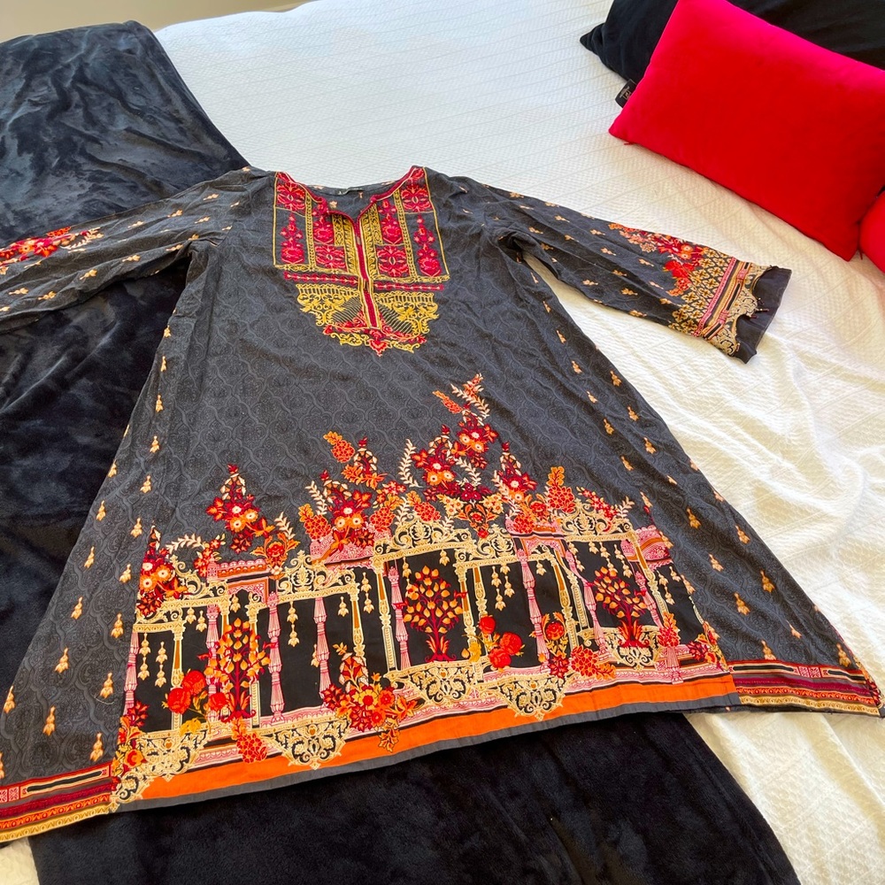 J dot summer cotton embroidered shirt kameez and dupatta